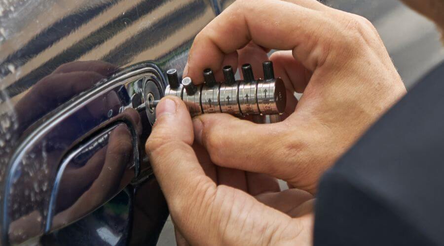 Expert new roof installation services in Winona, MO